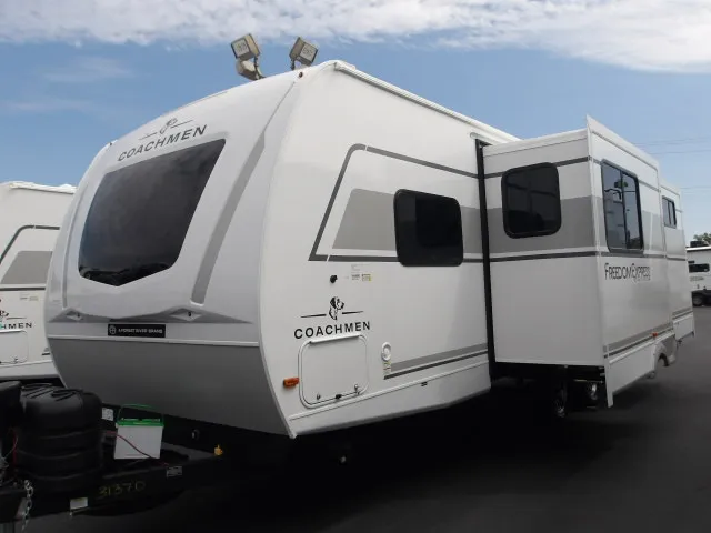 2026 Coachmen Freedom Express 271BHE - Photo 3