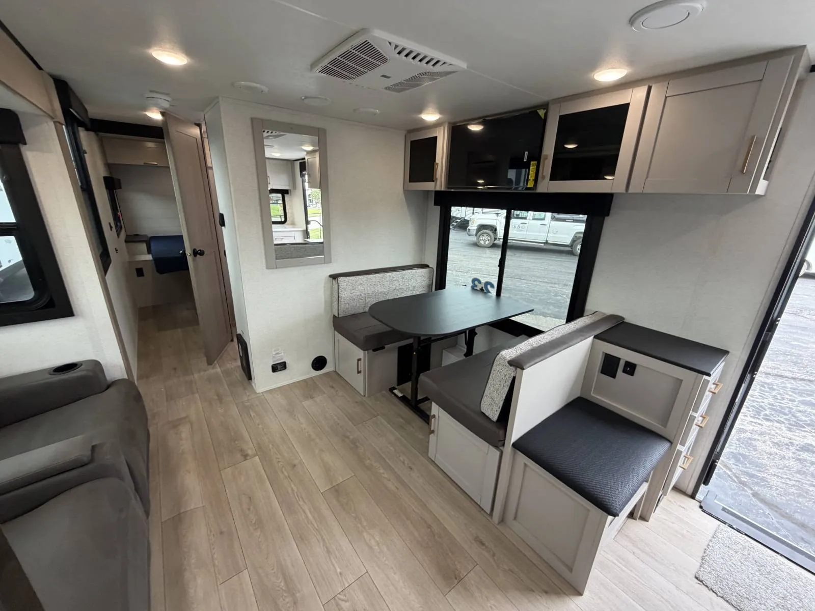 2027 Jayco Jay Feather 23RK - Photo 4