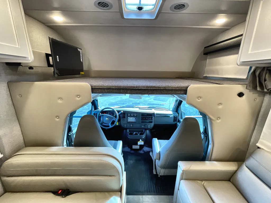 2026 Thor Motor Coach Freedom Elite 28HZ, Photos photo 19