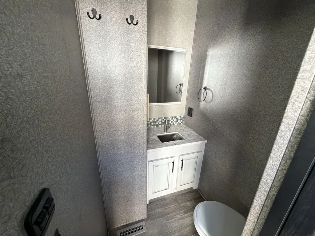 2021 Jayco North Point 387FBTS, Photos photo 16