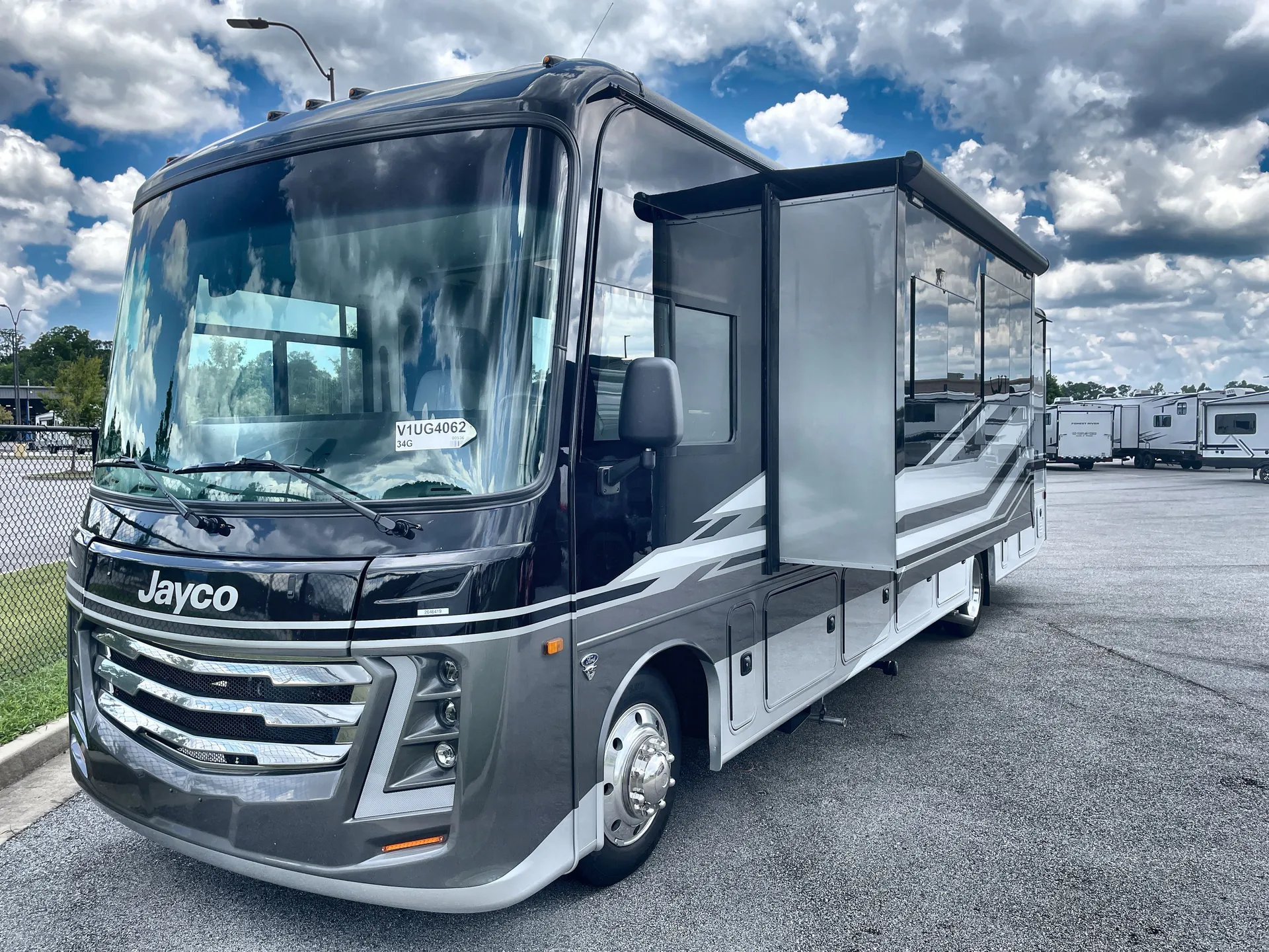 2027 Jayco Precept 34G - Photo 2