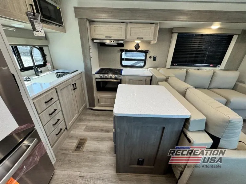 2026 Coachmen Catalina Legacy Edition 323MAZE - Photo 3