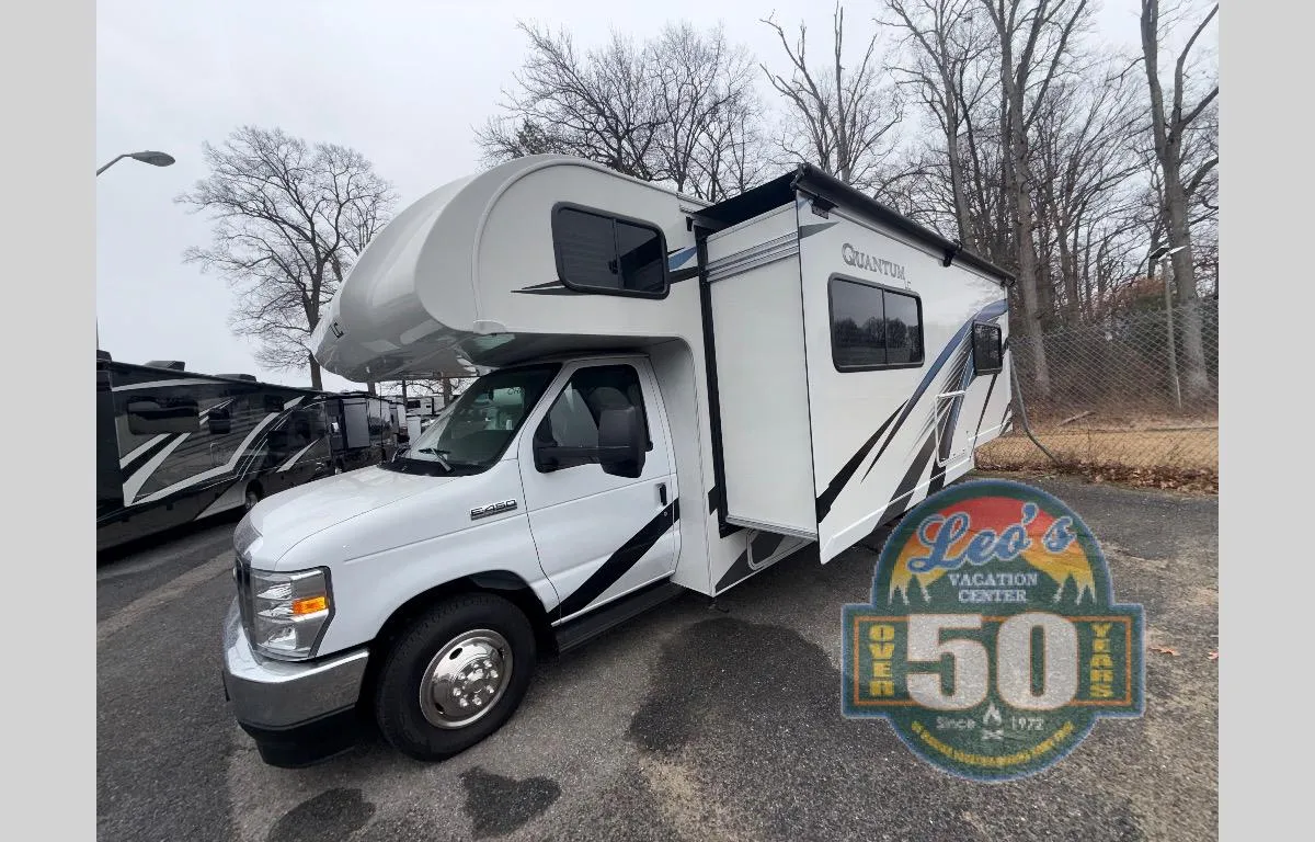 2024 Thor Motor Coach Quantum LC LP27 - Photo 3