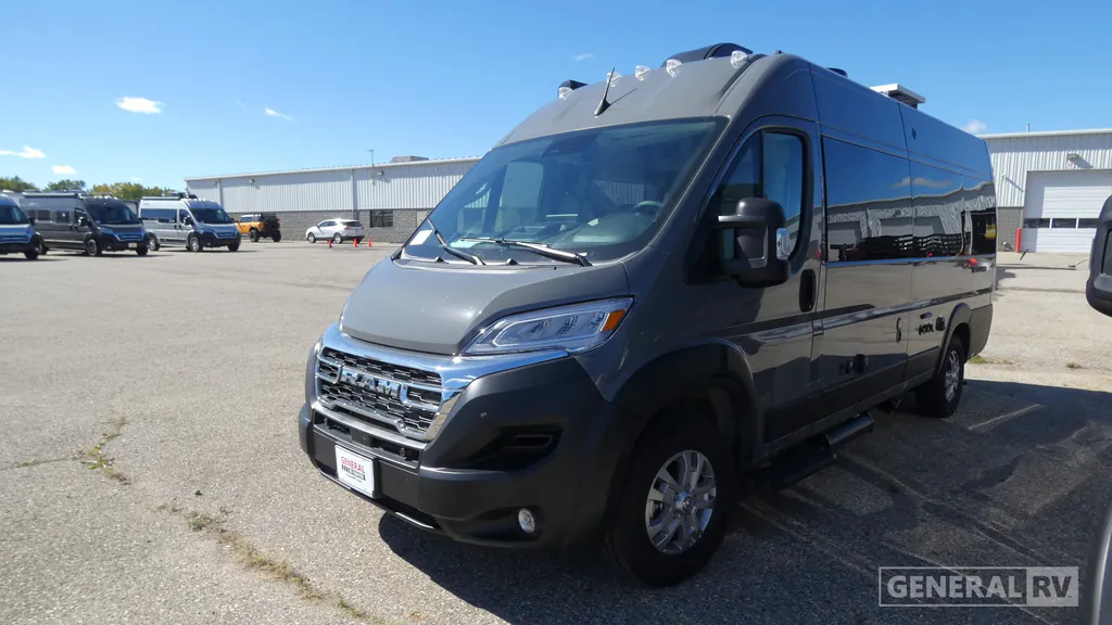 2027 Thor Motor Coach Tellaro 20Y, Photos photo 5