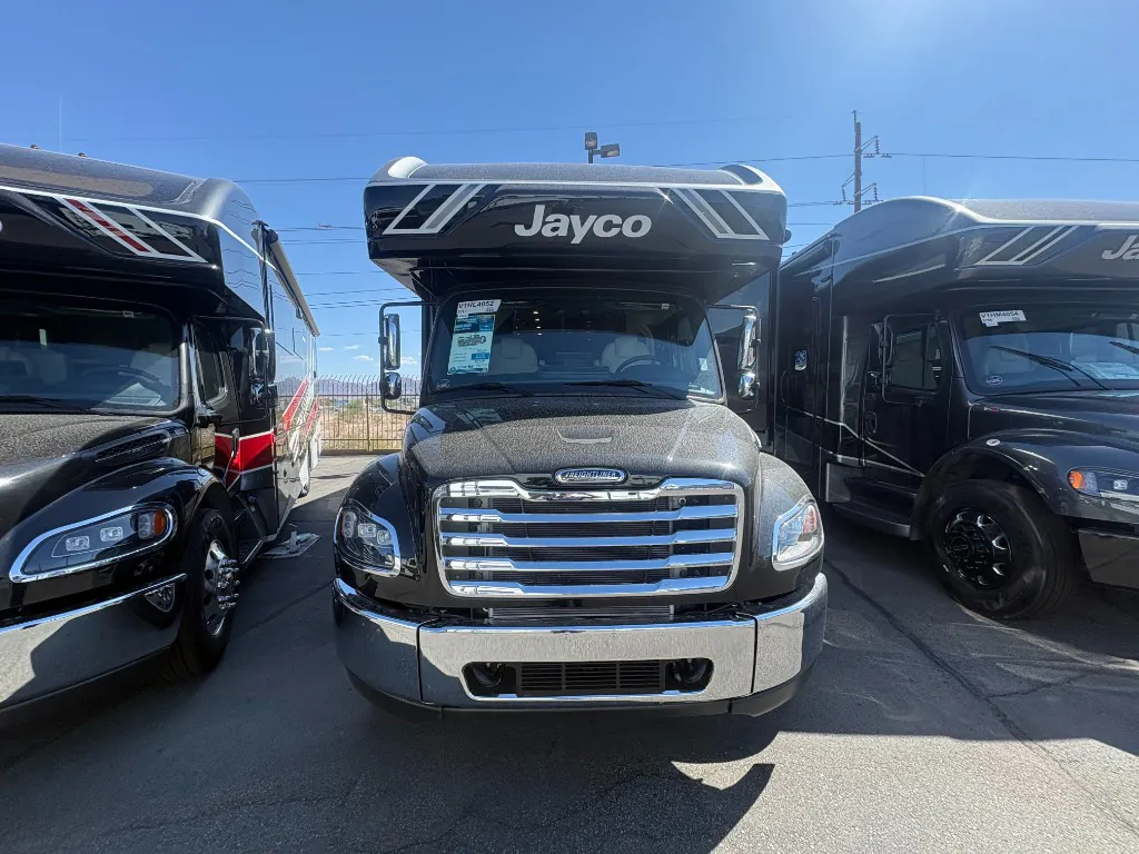 2027 Jayco Seneca 37L dealer photo 1 from Blue Compass RV