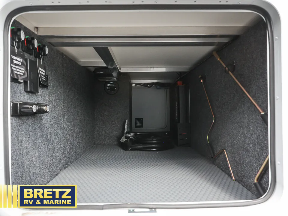 2027 Brinkley Model I 294, Photos photo 10