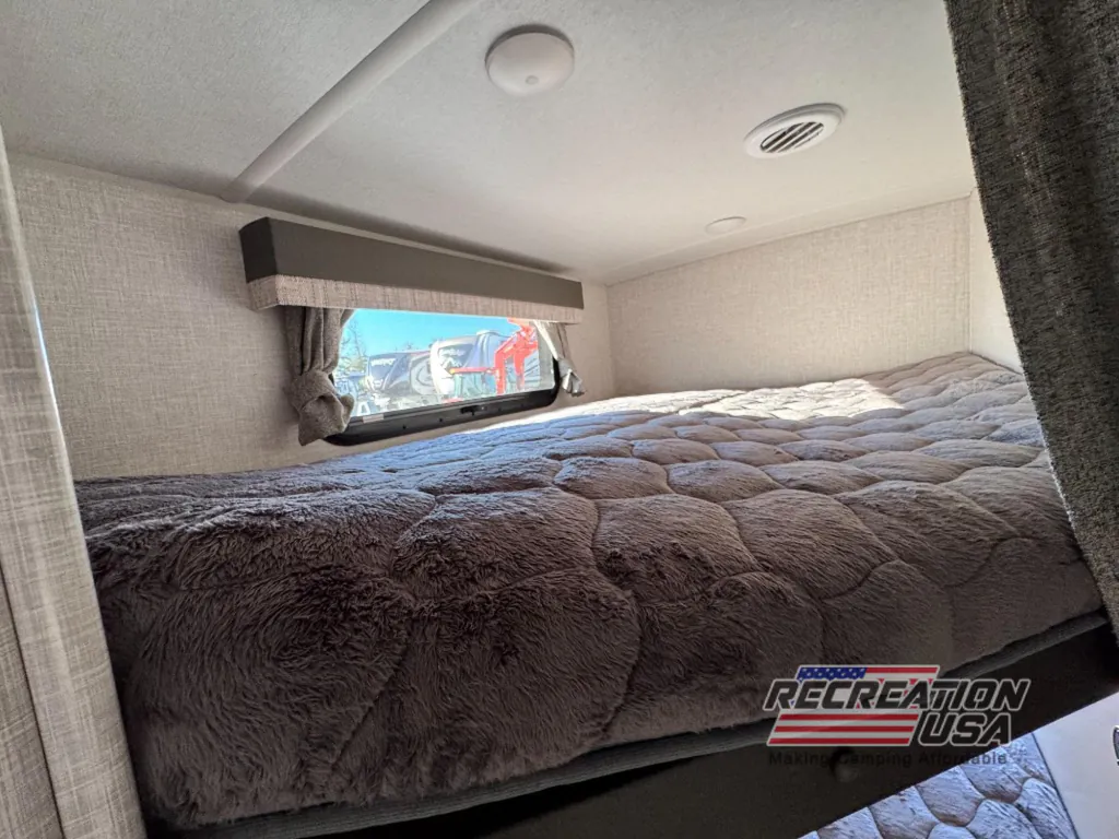 2023 Forest River Flagstaff Micro Lite 25BRDS, Photos photo 13