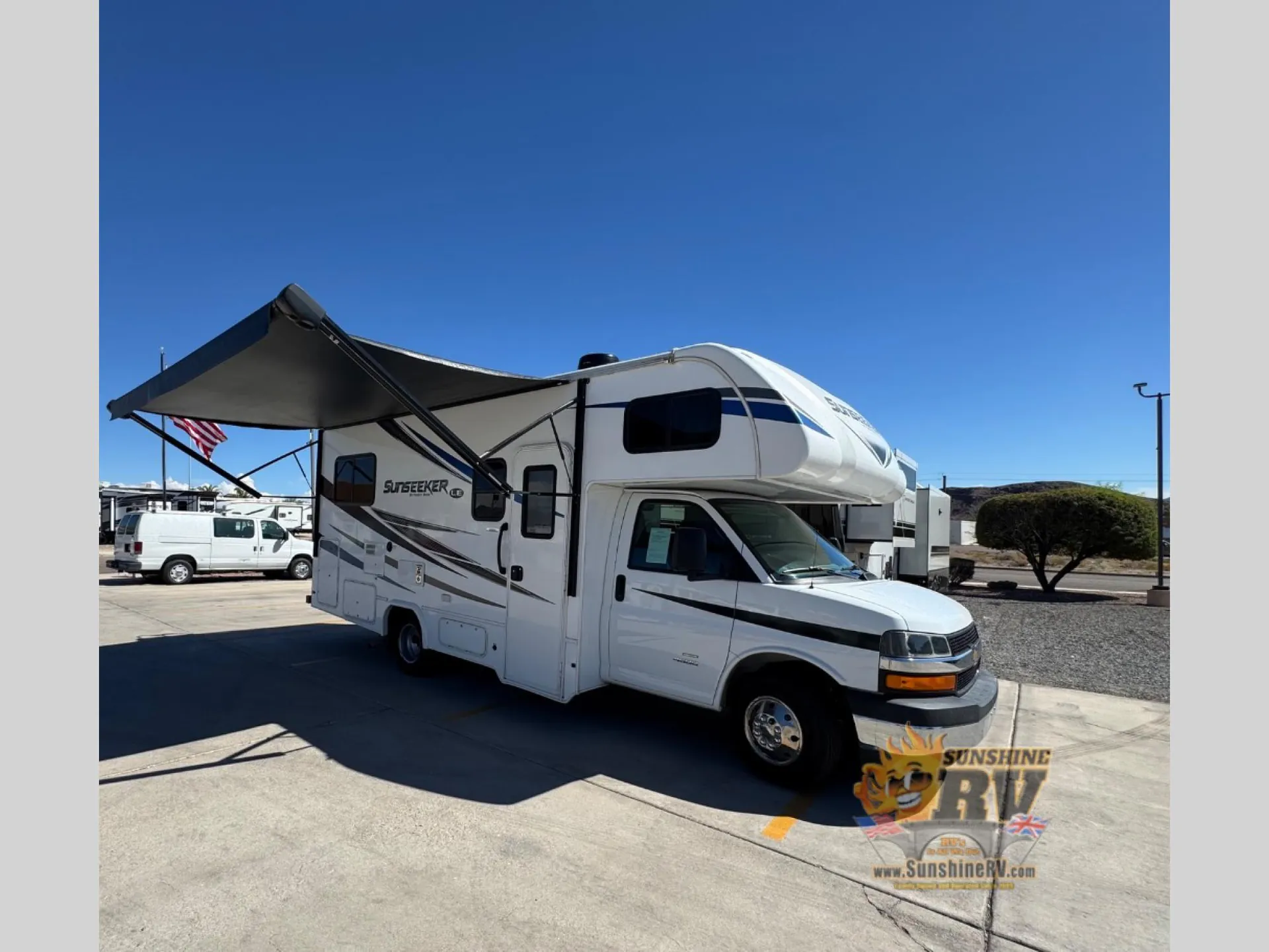 2019 Forest River Sunseeker LE 2350LE - Photo 2