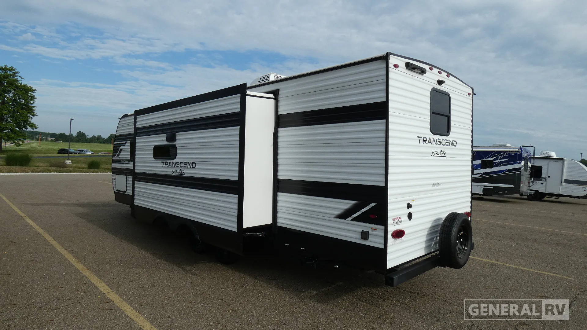 2026 Grand Design Transcend Xplor 26RBX - Photo 4