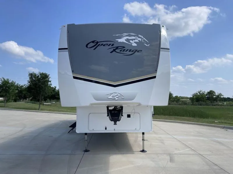 2026 Open Range RV Roamer 27RKSS - Photo 4