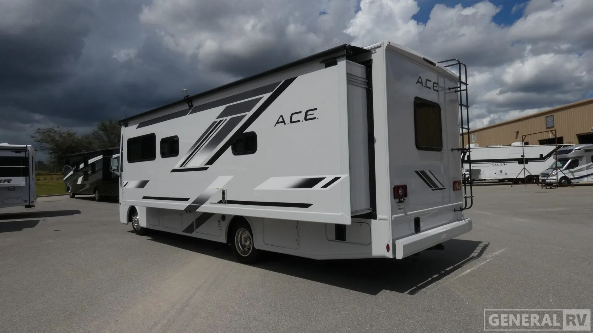 2026 Thor Motor Coach ACE 29D - Photo 4
