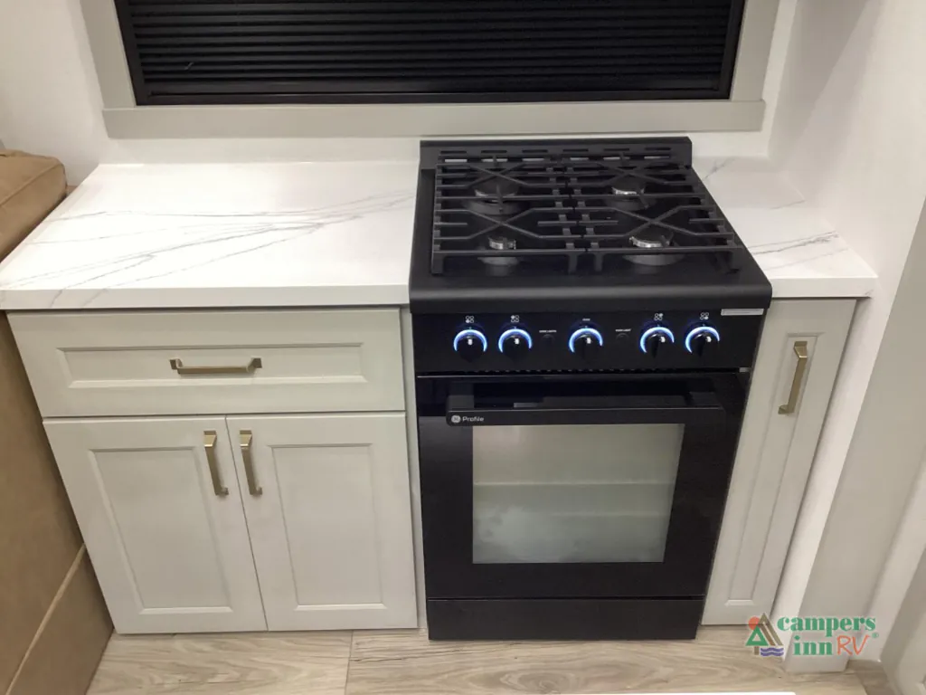 2026 Brinkley Model G 4150, Photos photo 21