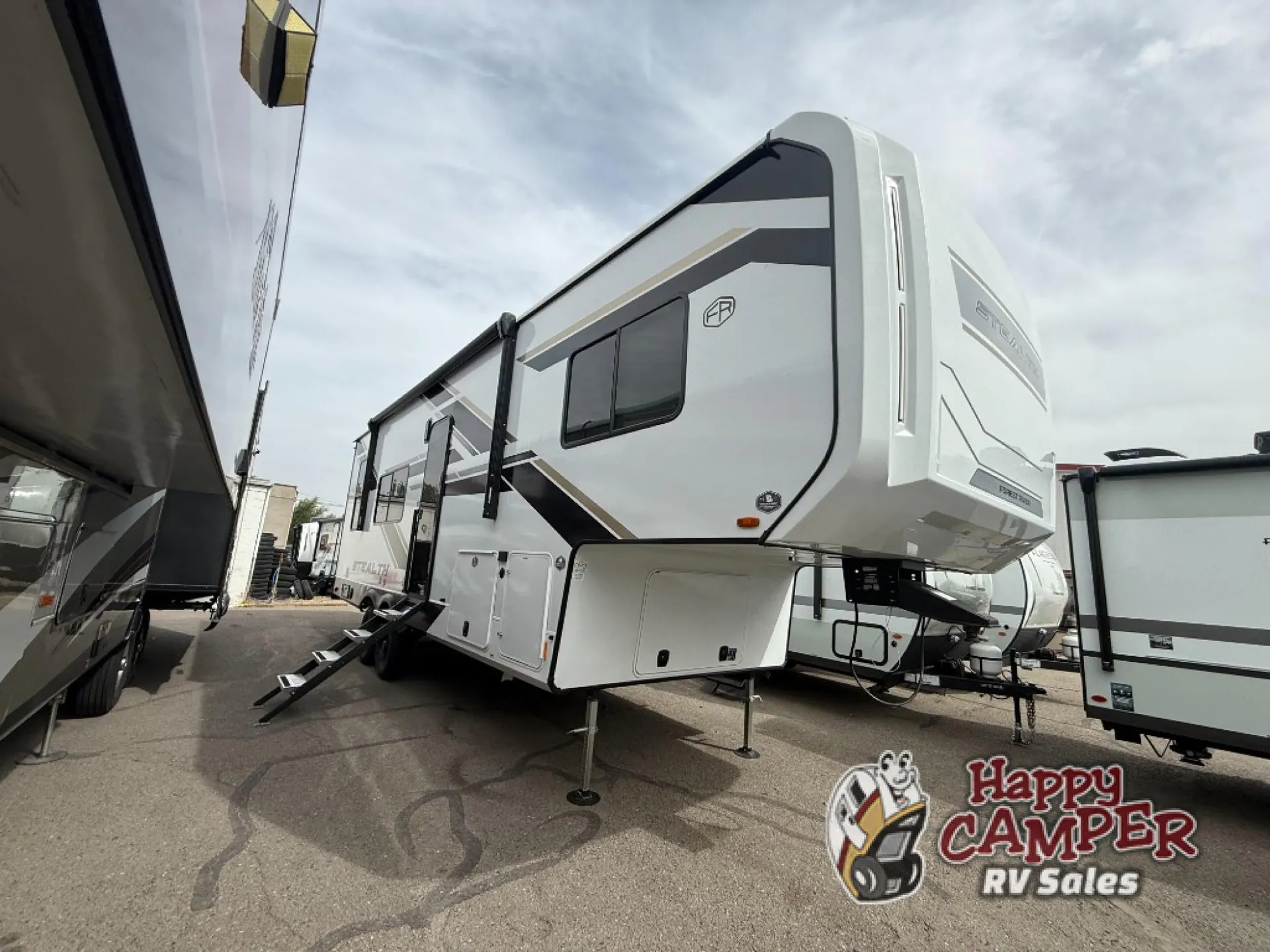 2027 Forest River Stealth 2710 - Photo 2