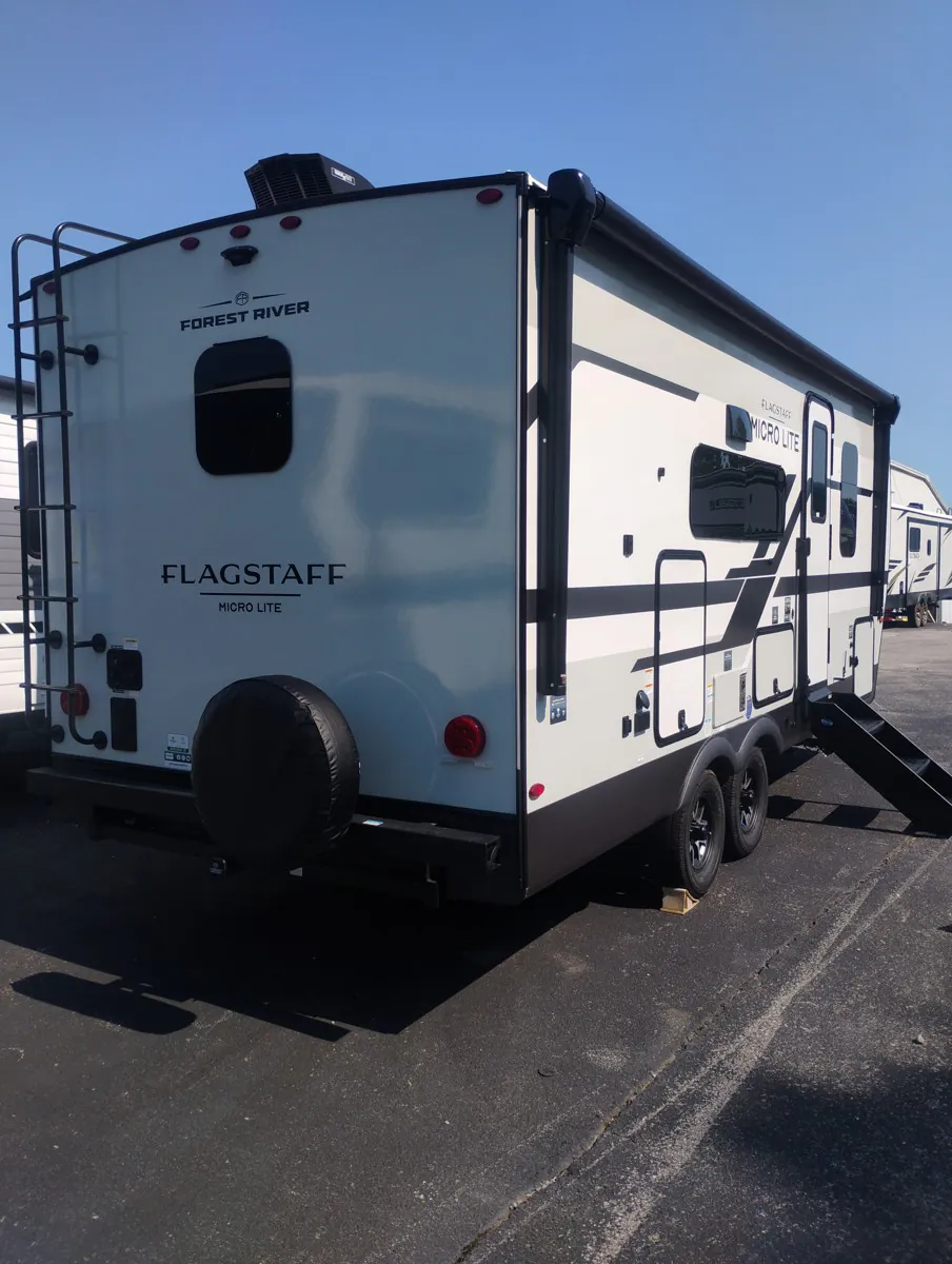2027 Forest River Flagstaff Micro Lite 22LKS — Photo 5