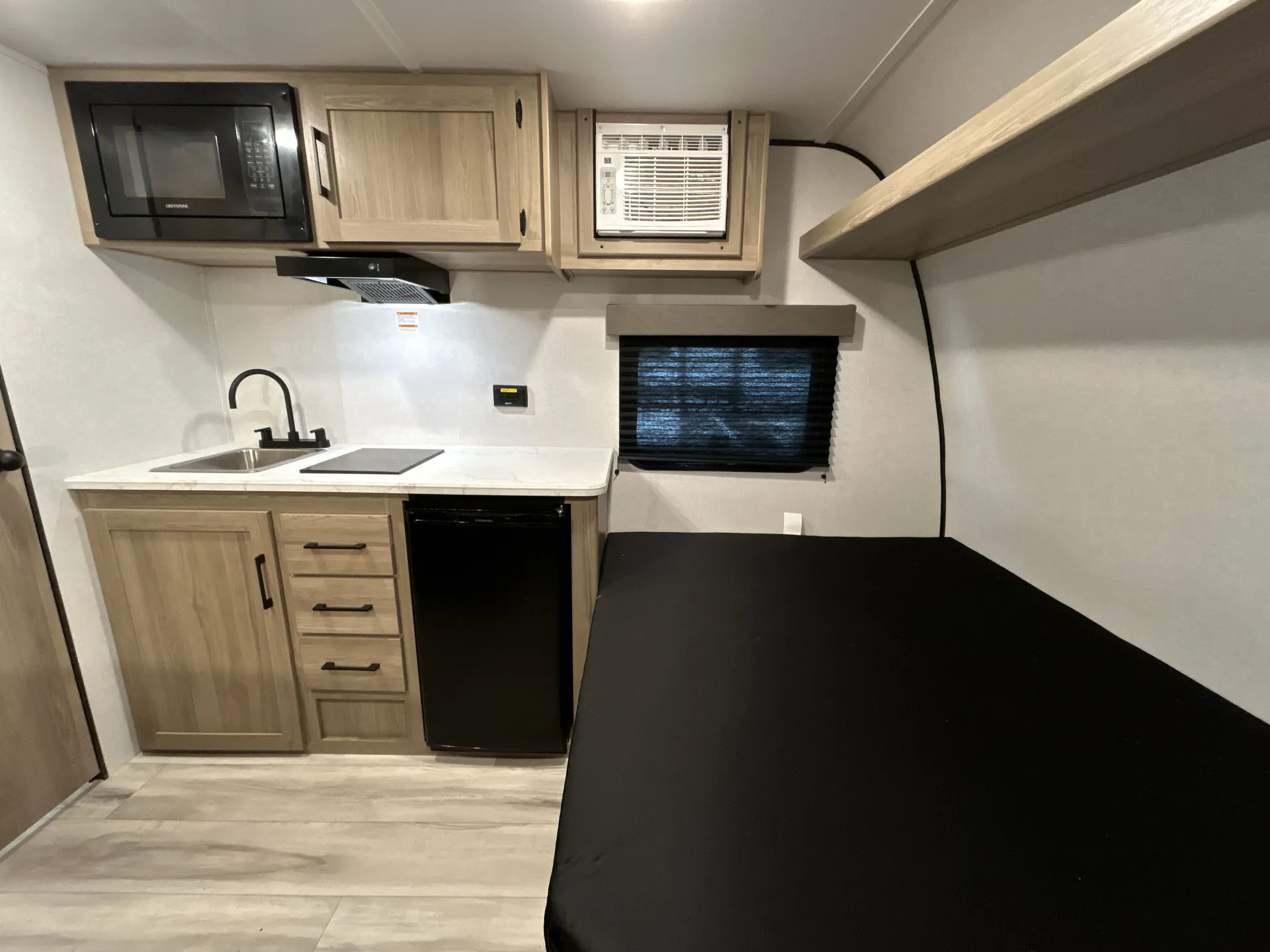 2026 Keystone Coleman 13B — living area main