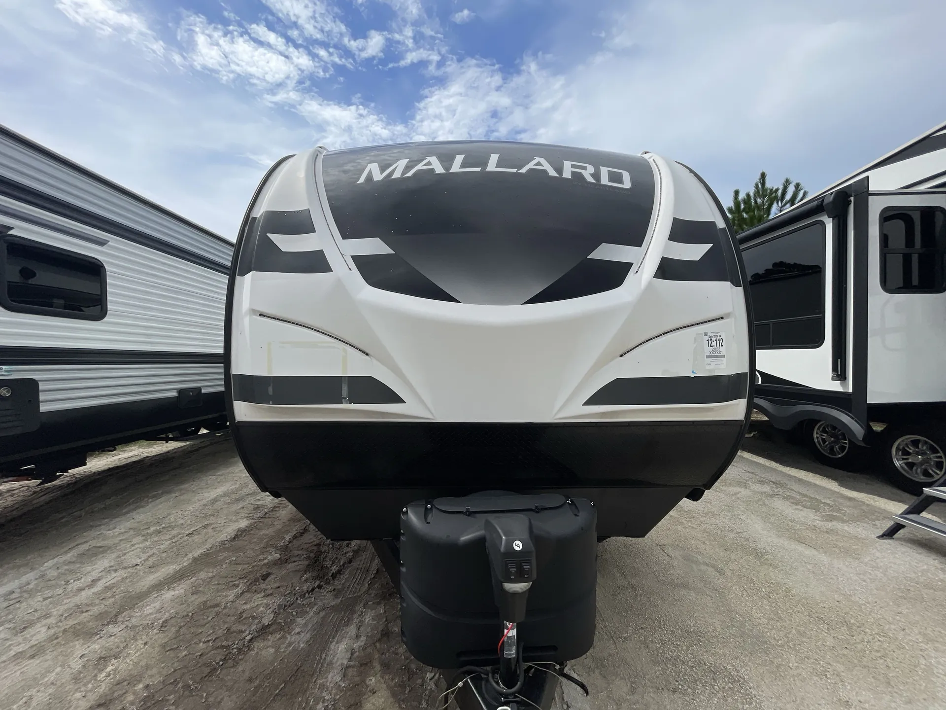 2023 Heartland Mallard M335 - Photo 2