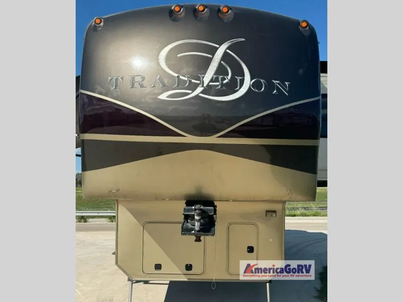 2014 DRV Luxury Suites Tradition 385RSS - Photo 3