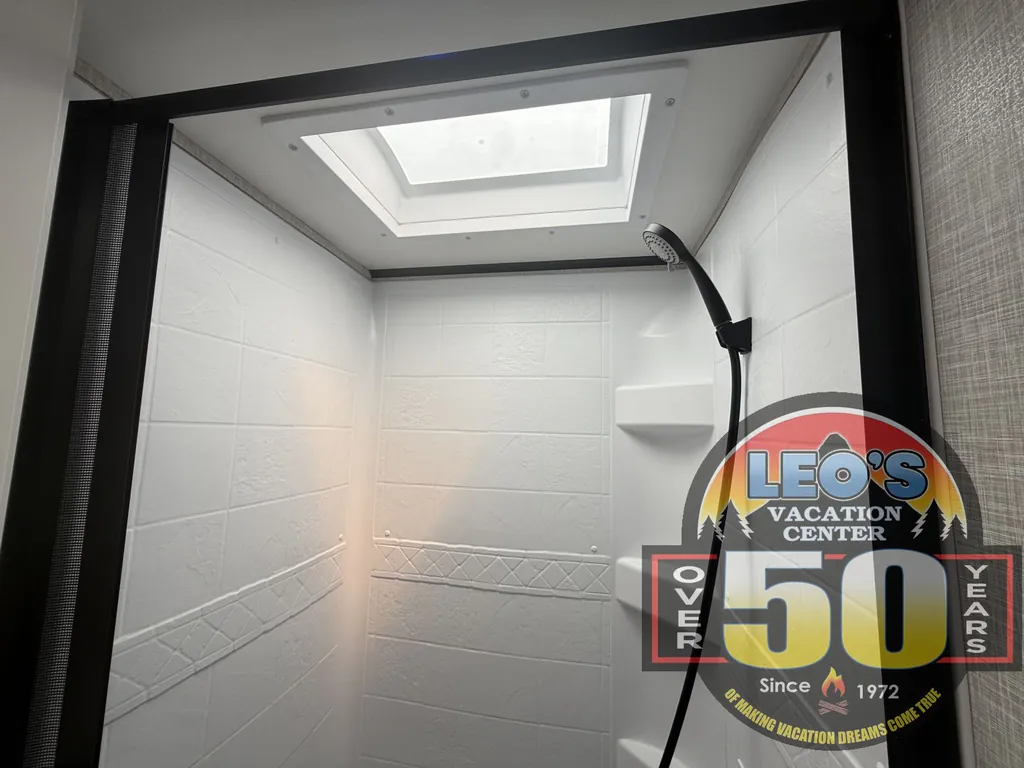 2025 Jayco Jay Feather 29QBH, Photos photo 28