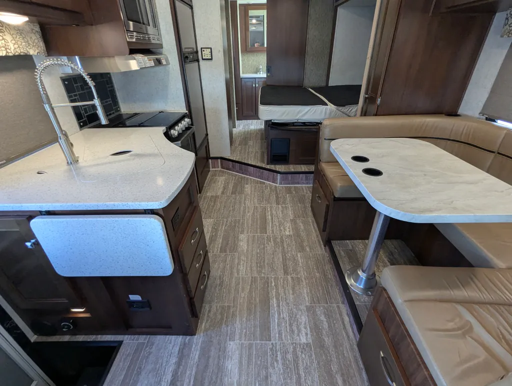 2018 Forest River Forester 2421MS, Photos photo 14