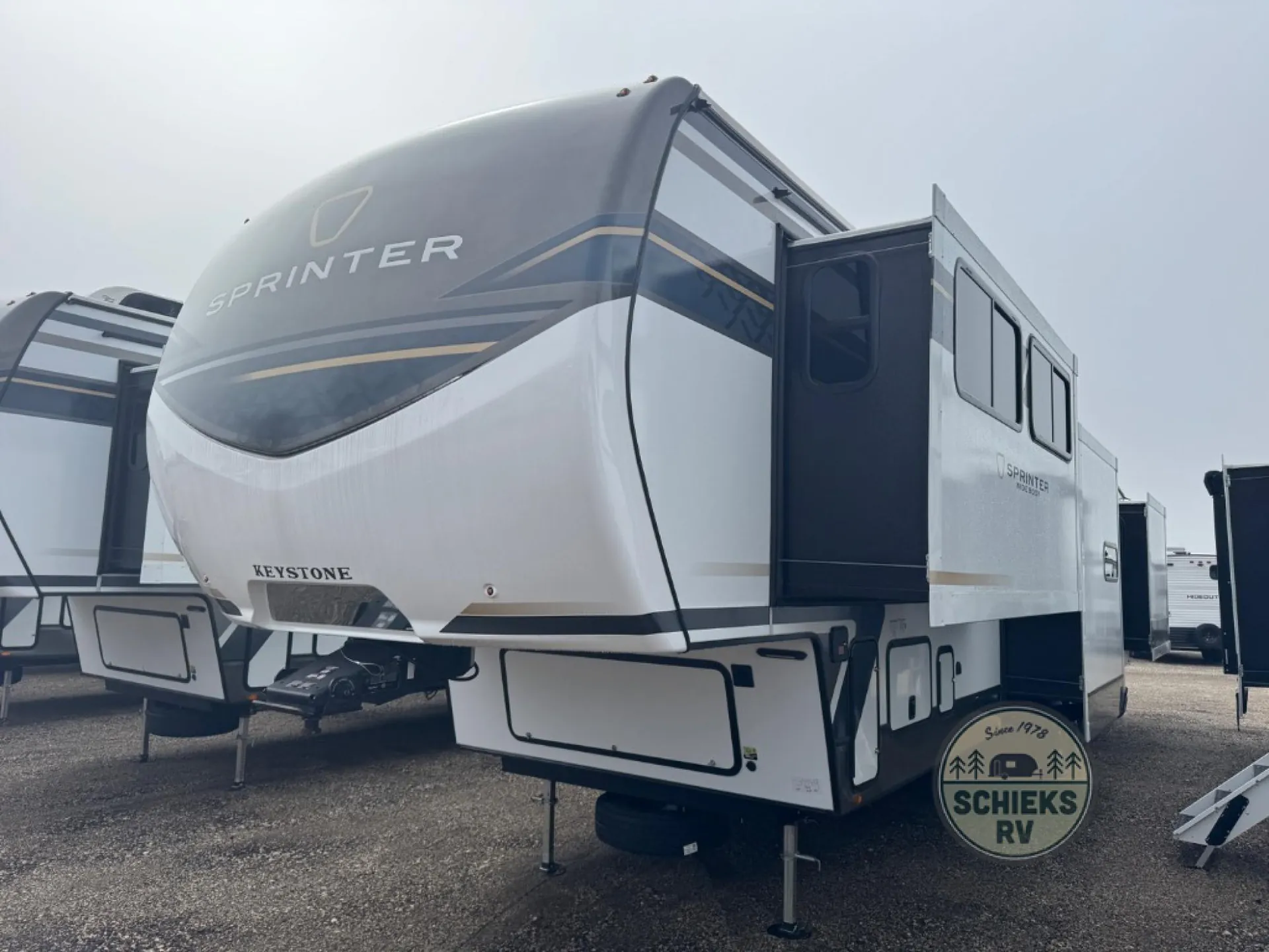 2026 Keystone Sprinter 3800FLB - Photo 3