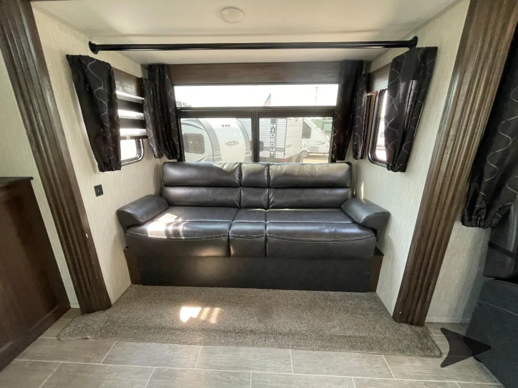 2021 Forest River Cherokee 306MM, Photos photo 24