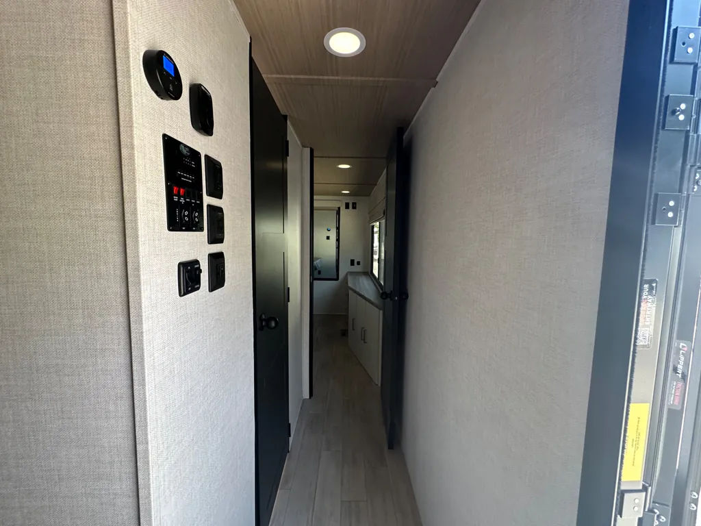 2026 Forest River Vibe 3400XL, Photos photo 13