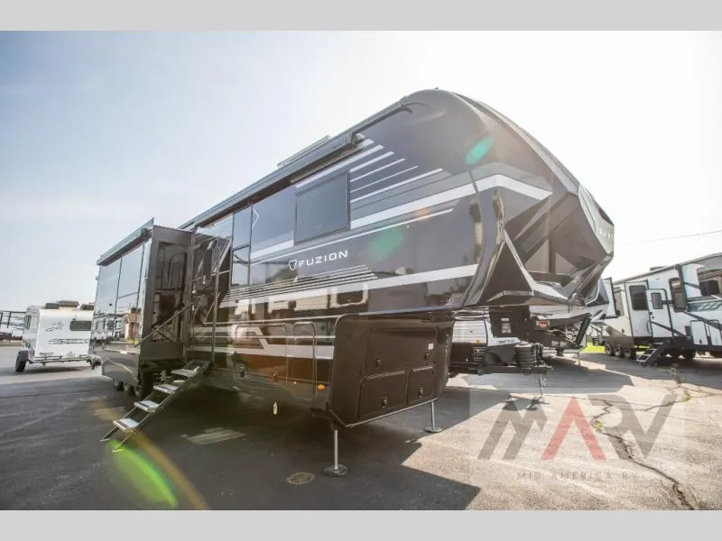 2026 Keystone RV Fuzion New    432 - Photo 2