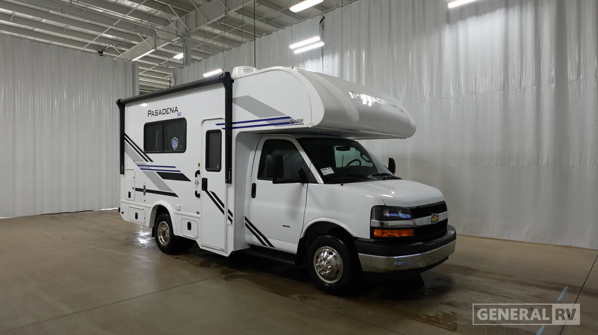 2026 Thor Motor Coach Pasadena SE SX19 Chevy - Photo 2