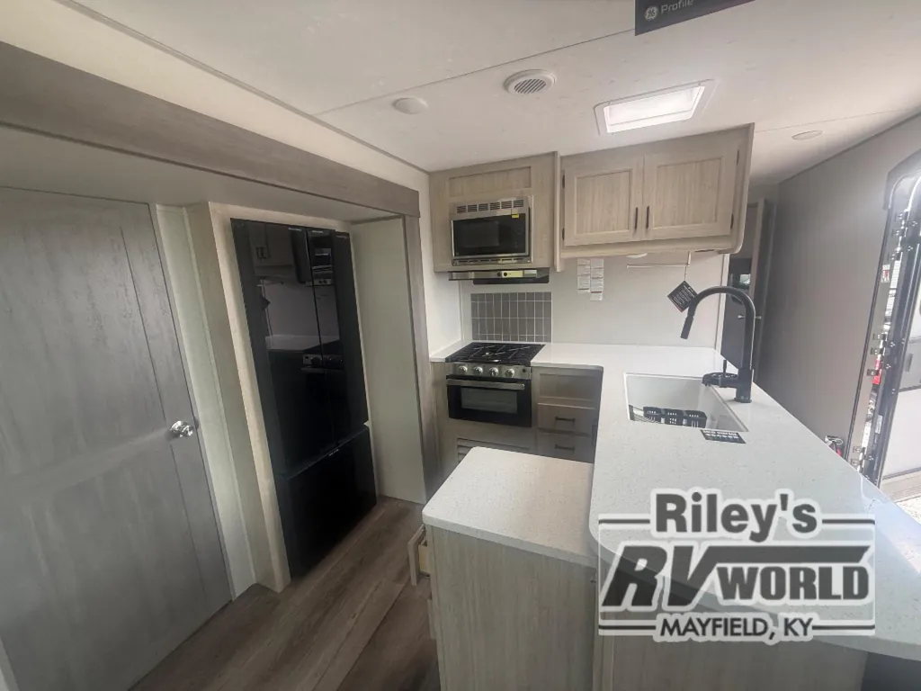 2026 Coachmen Catalina Legacy Edition 283RNR, Photos photo 23
