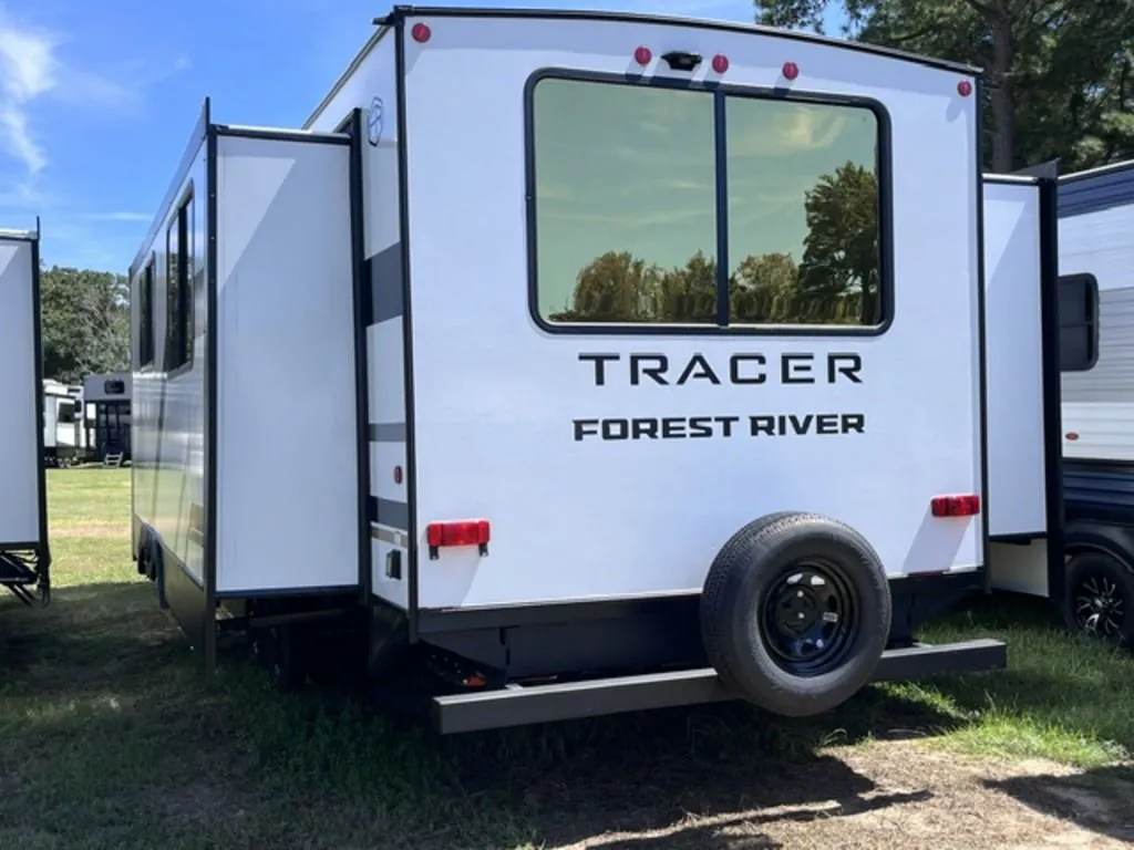2027 Forest River Tracer 286RL, Photos photo 4