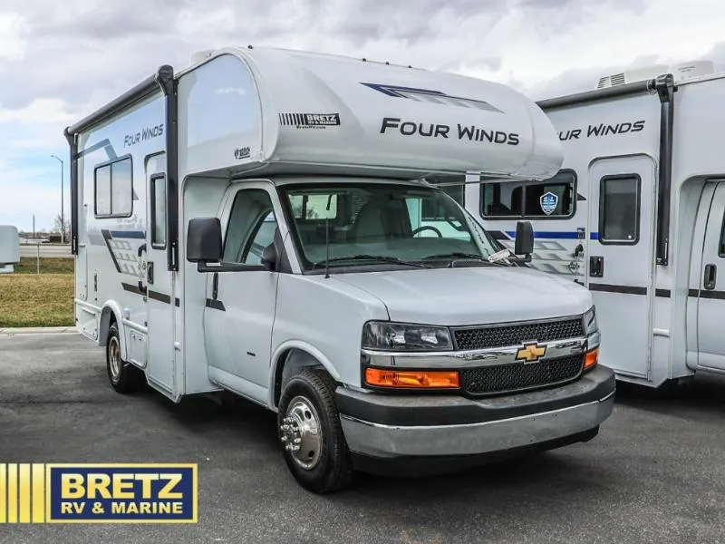 2026 Thor Motor Coach Four Winds 19X - Photo 2
