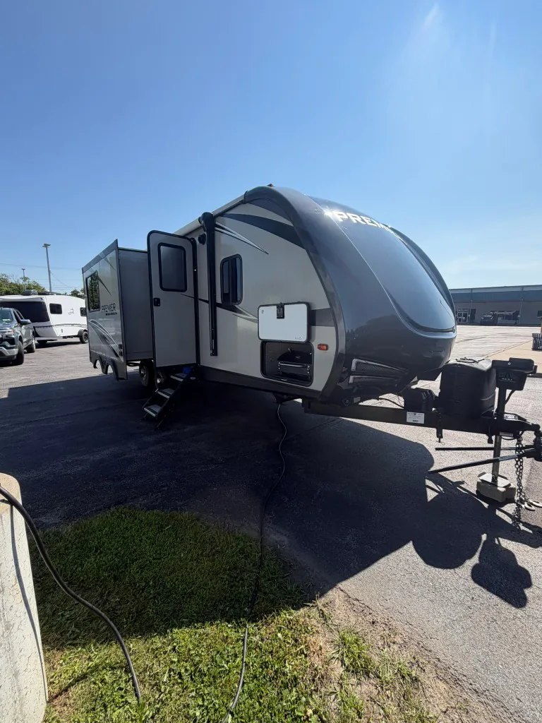 2019 Keystone Premier 24RKPR - Photo 4