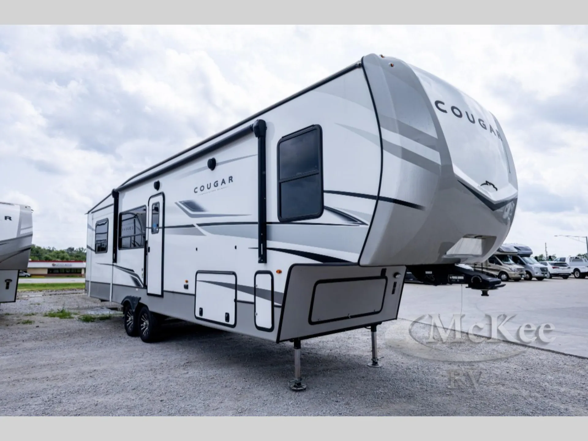 2023 Keystone Cougar 320RDS - Photo 2