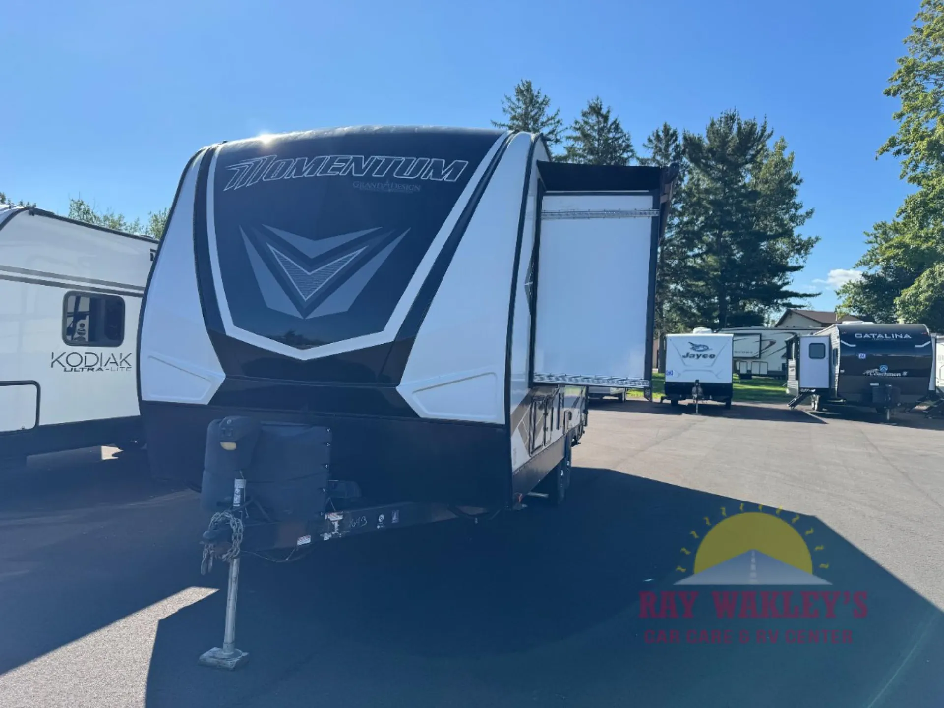 2019 Grand Design Momentum G-Class 21G - Photo 4