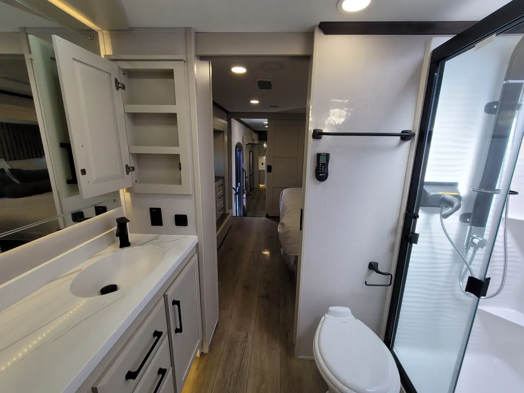 2026 Forest River Riverstone Legacy 43BFC, Photos photo 67