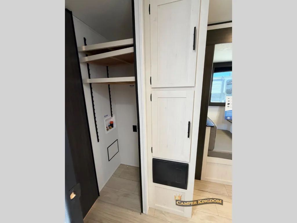 2027 Shasta I-5 530BQB, Photos photo 24