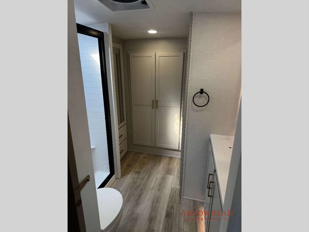 2027 Forest River Rockwood Signature 401SFB, Photos photo 45
