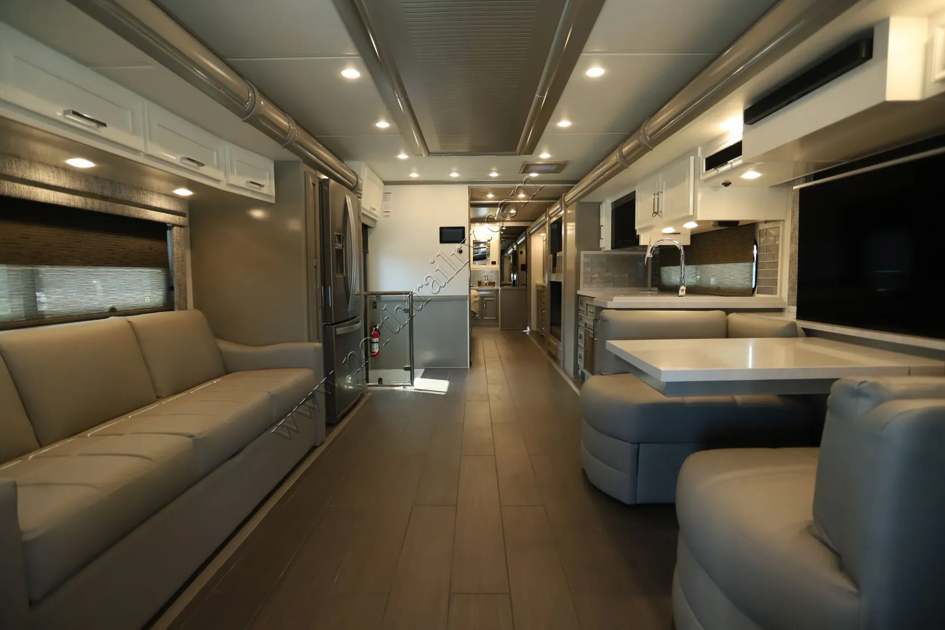2026 Newmar Supreme Aire 4540 - Photo 4