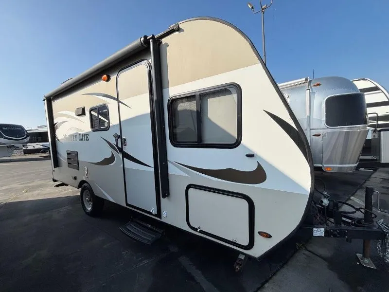 2017 Pacific Coachworks Mighty Lite 16BB - Photo 2