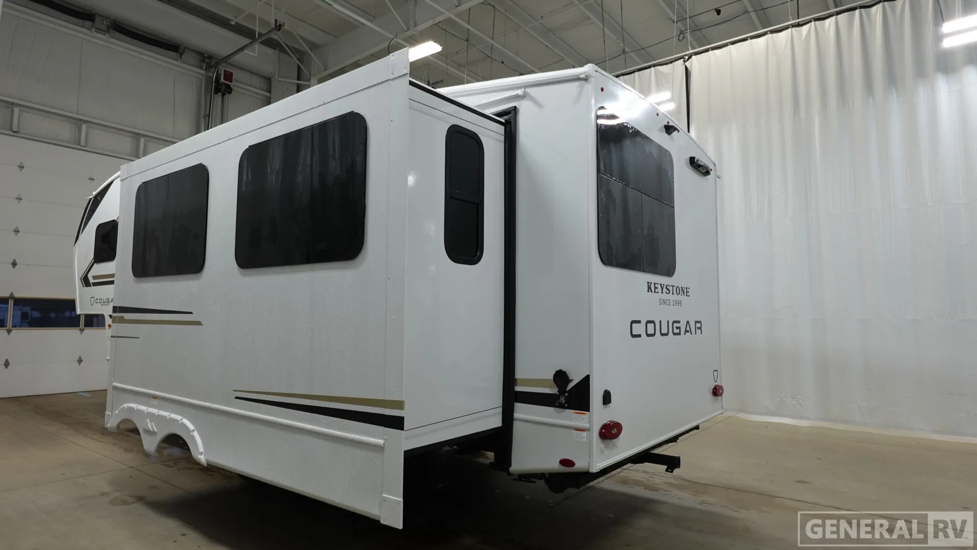2026 Keystone RV Cougar Sport 2400RE - Photo 4