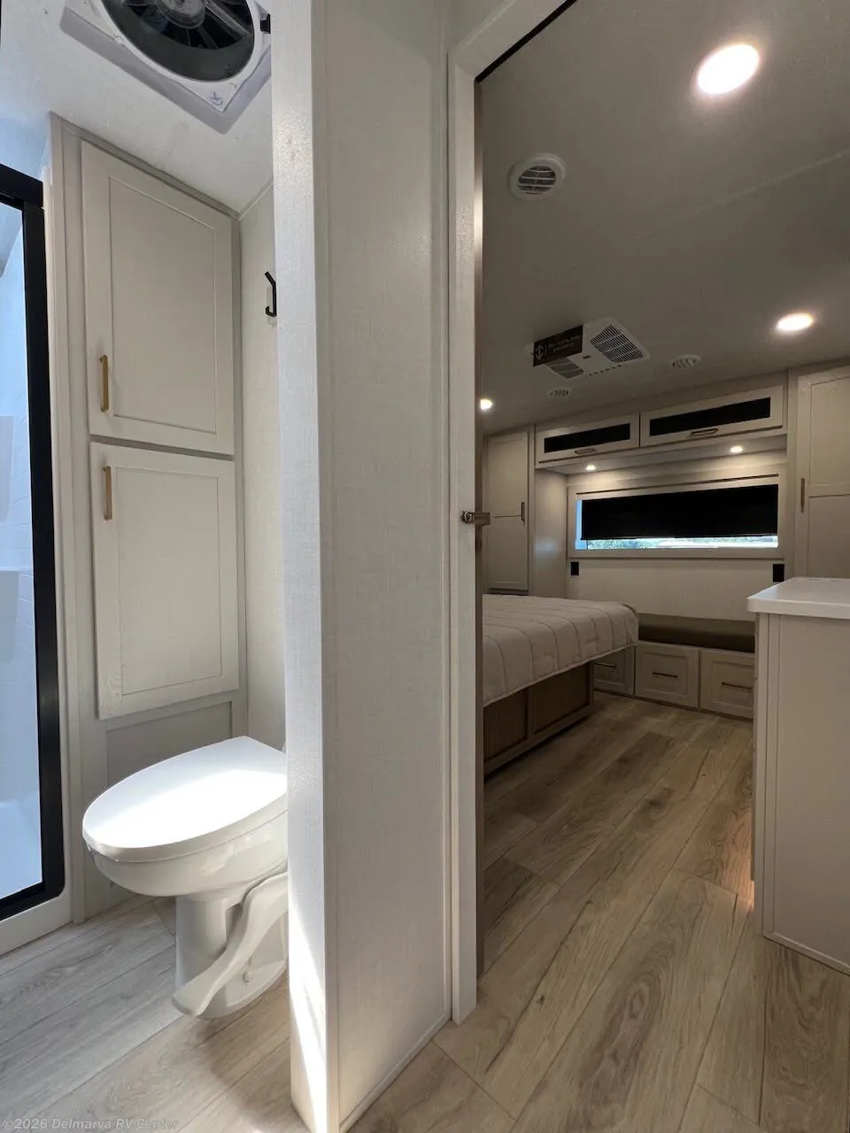 2027 Forest River Rockwood Signature 403SDB, Photos photo 26