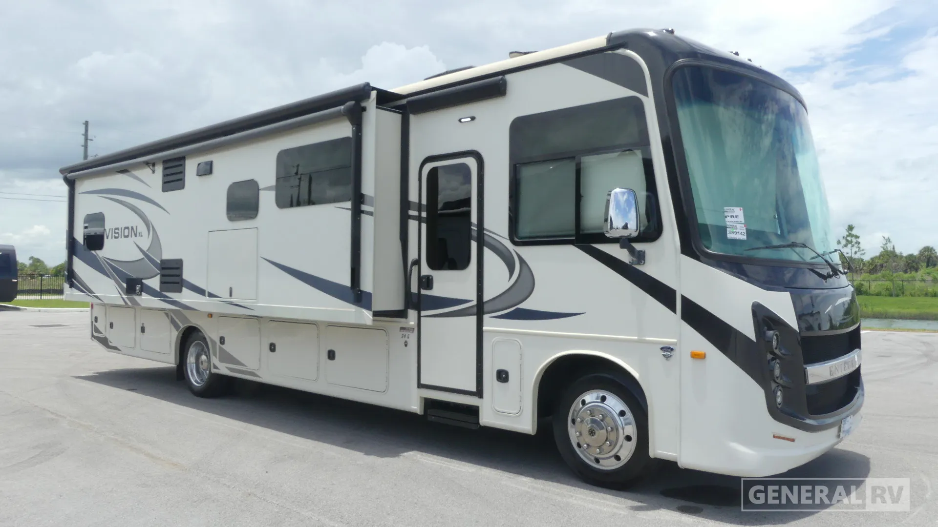 2021 Entegra Coach Vision XL 34G - Photo 2