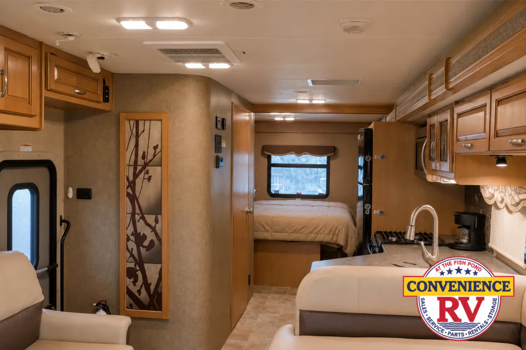 2015 Thor Motor Coach Four Winds 33SW, Photos photo 23