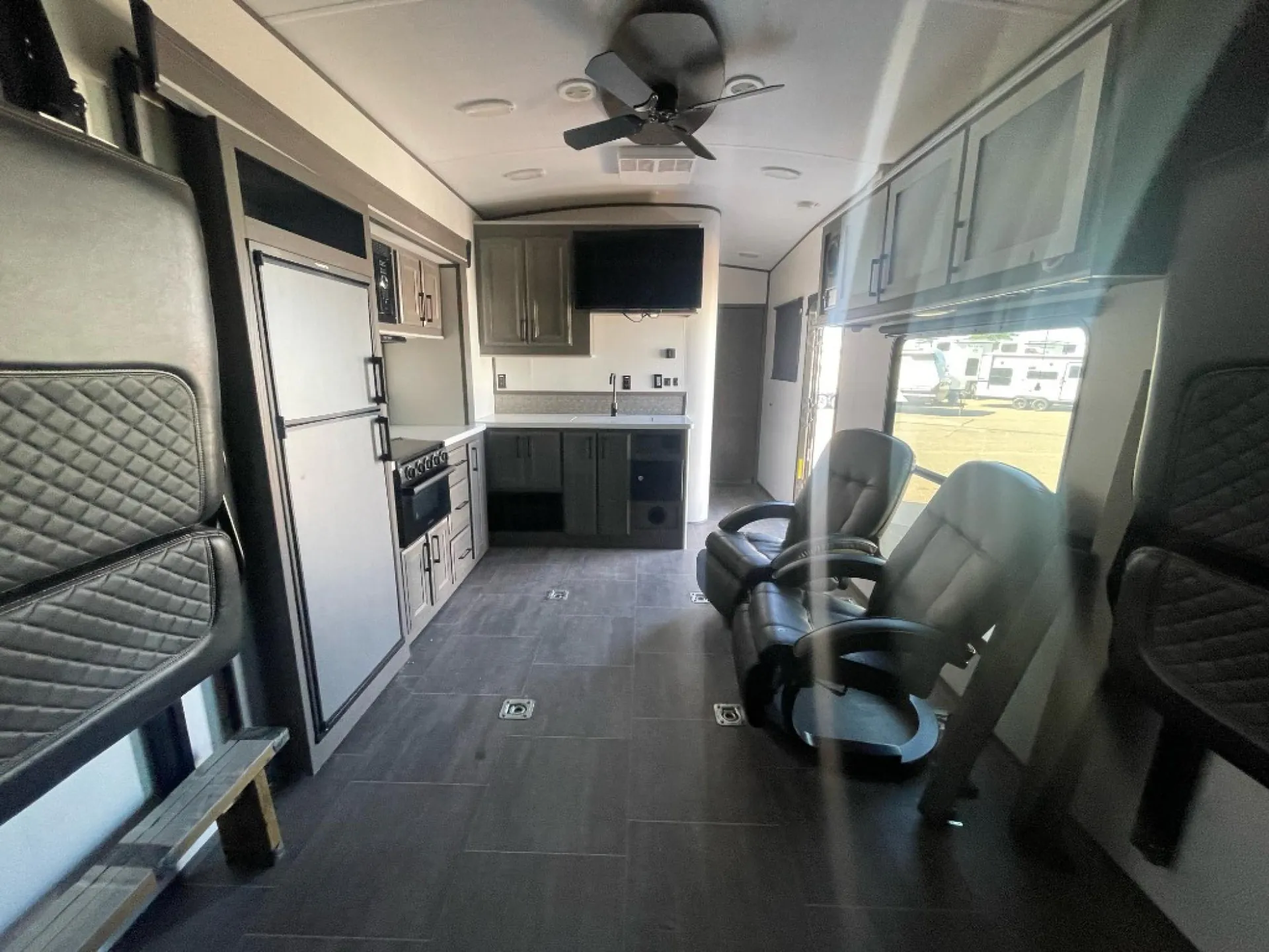 2021 Cruiser RV Stryker ST-2613 - Photo 4