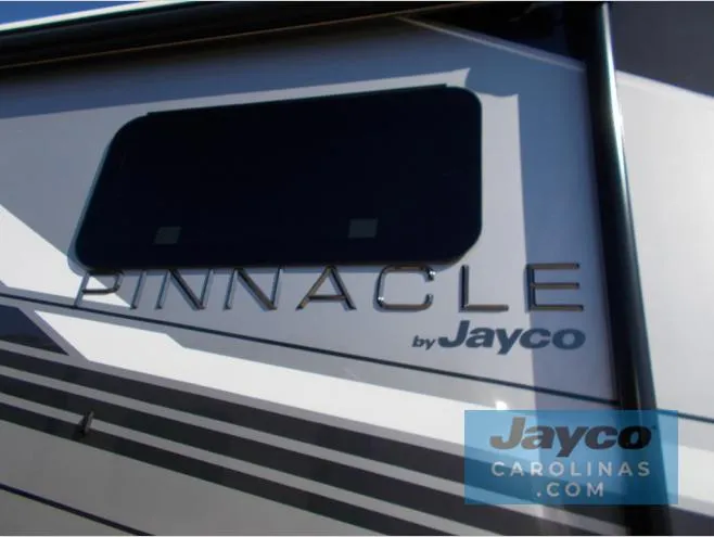 2026 Jayco Pinnacle 38KPTS - Photo 3