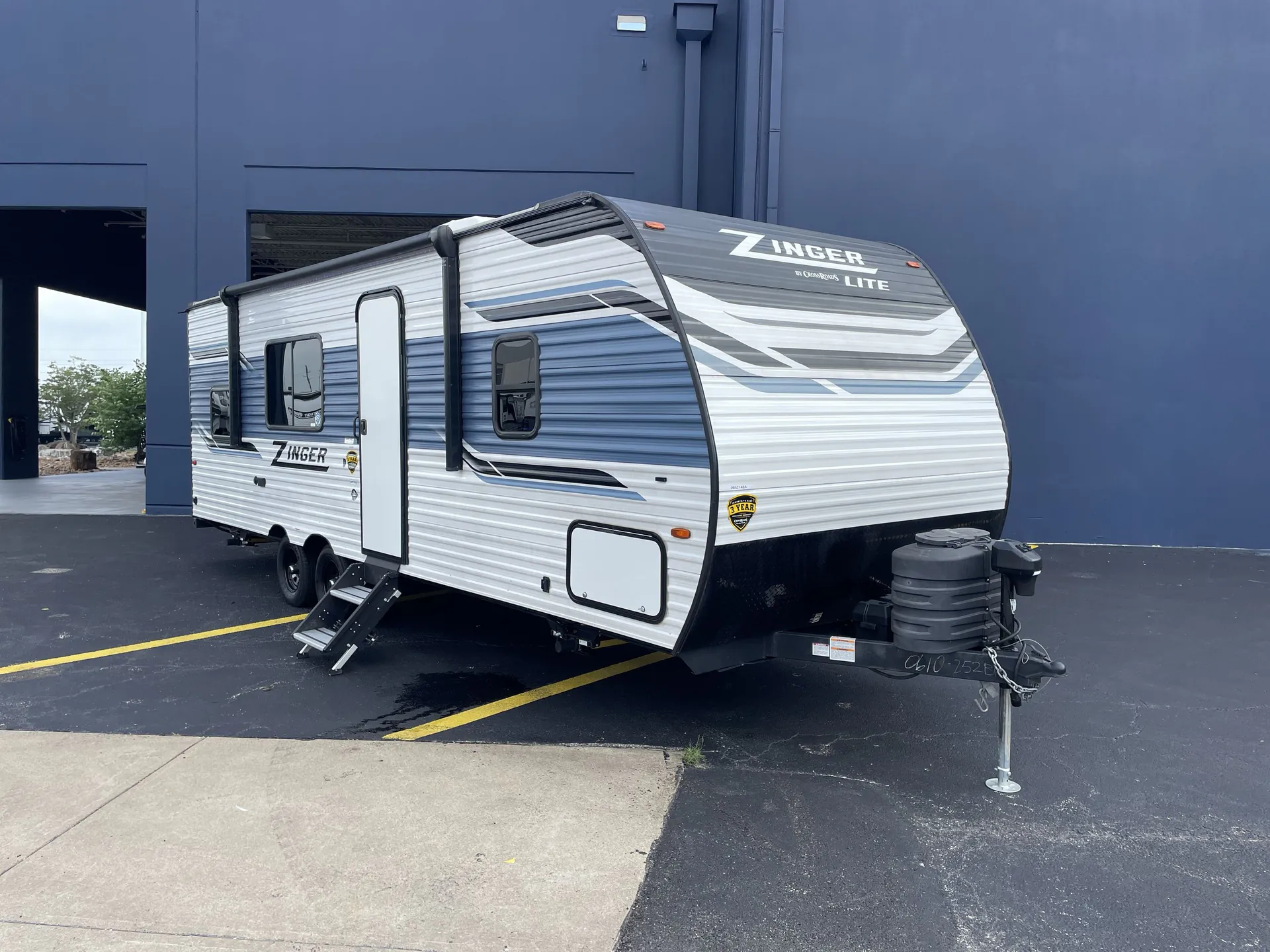 2024 CrossRoads Zinger 252BH - Photo 2