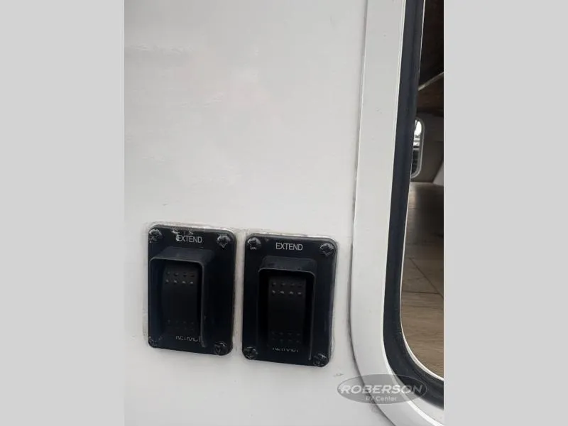 2026 Winnebago Micro Minnie 2000TRB - Photo 4