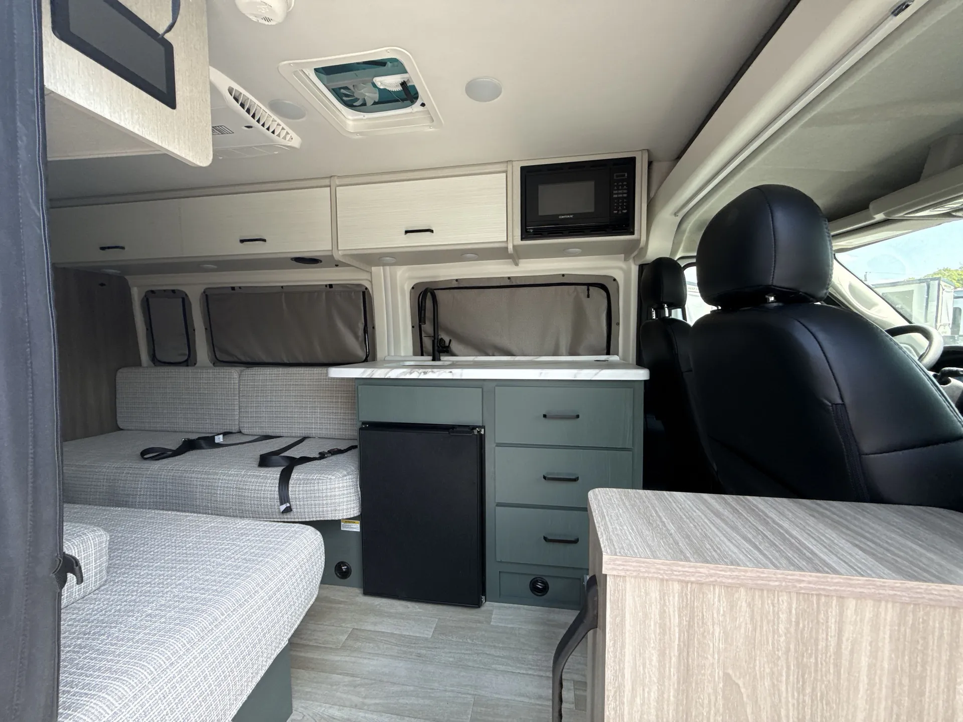 2026 Thor Motor Coach Eddie Bauer 20EB — living area main