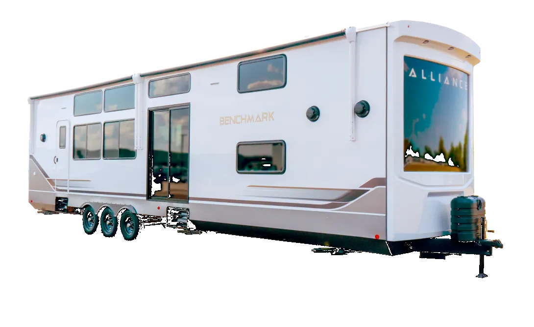 Alliance RV Benchmark 44LFT exterior