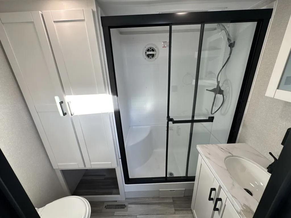 2026 Jayco Jay Flight Bungalow 404LOFT DS, Photos photo 8